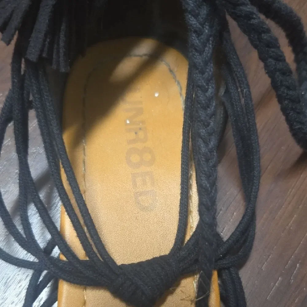 Elegant Black Strappy Women's Sandals